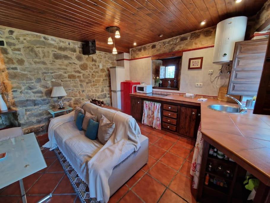 14A04 Casa De Piedra Colunga Villa Екстериор снимка